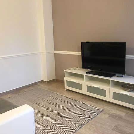 Apartamento Ampio Bilocale A Milano Exterior foto